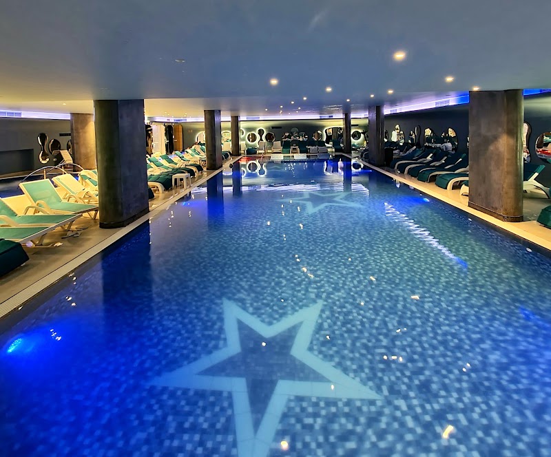 Grand Blue Fafa Resort & Spa 3