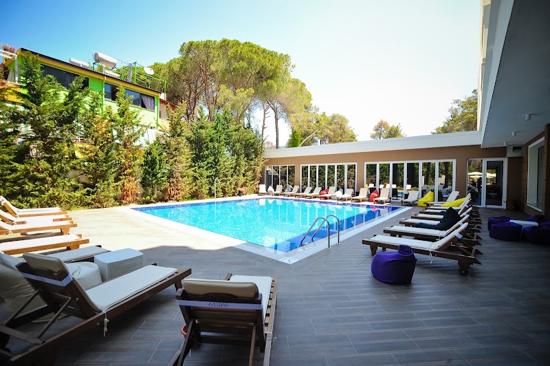 Sandy Beach Resort Golem 3