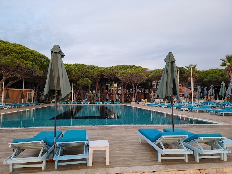 Prestige Resort 4