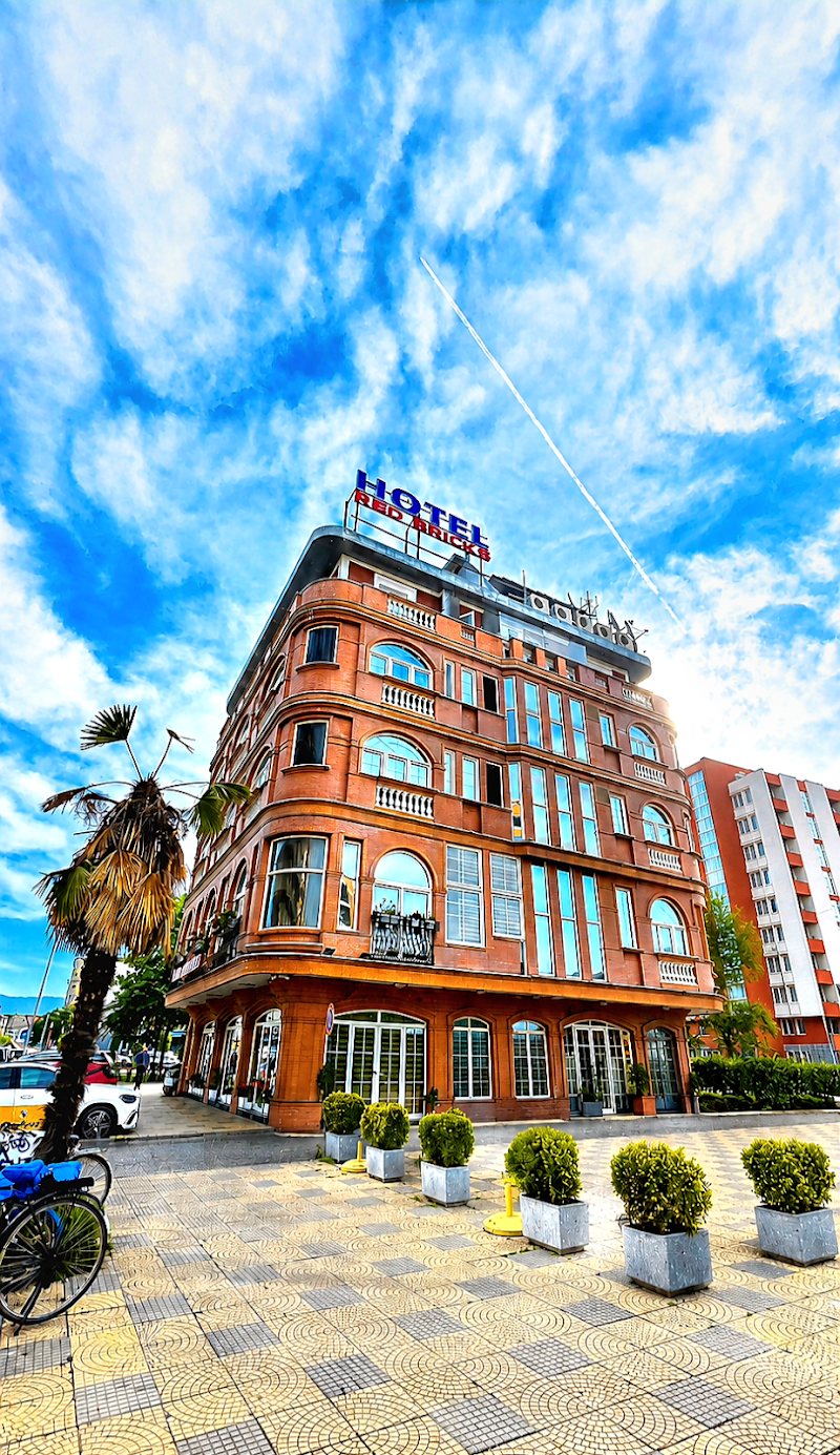 The Red Bricks Hotel 4