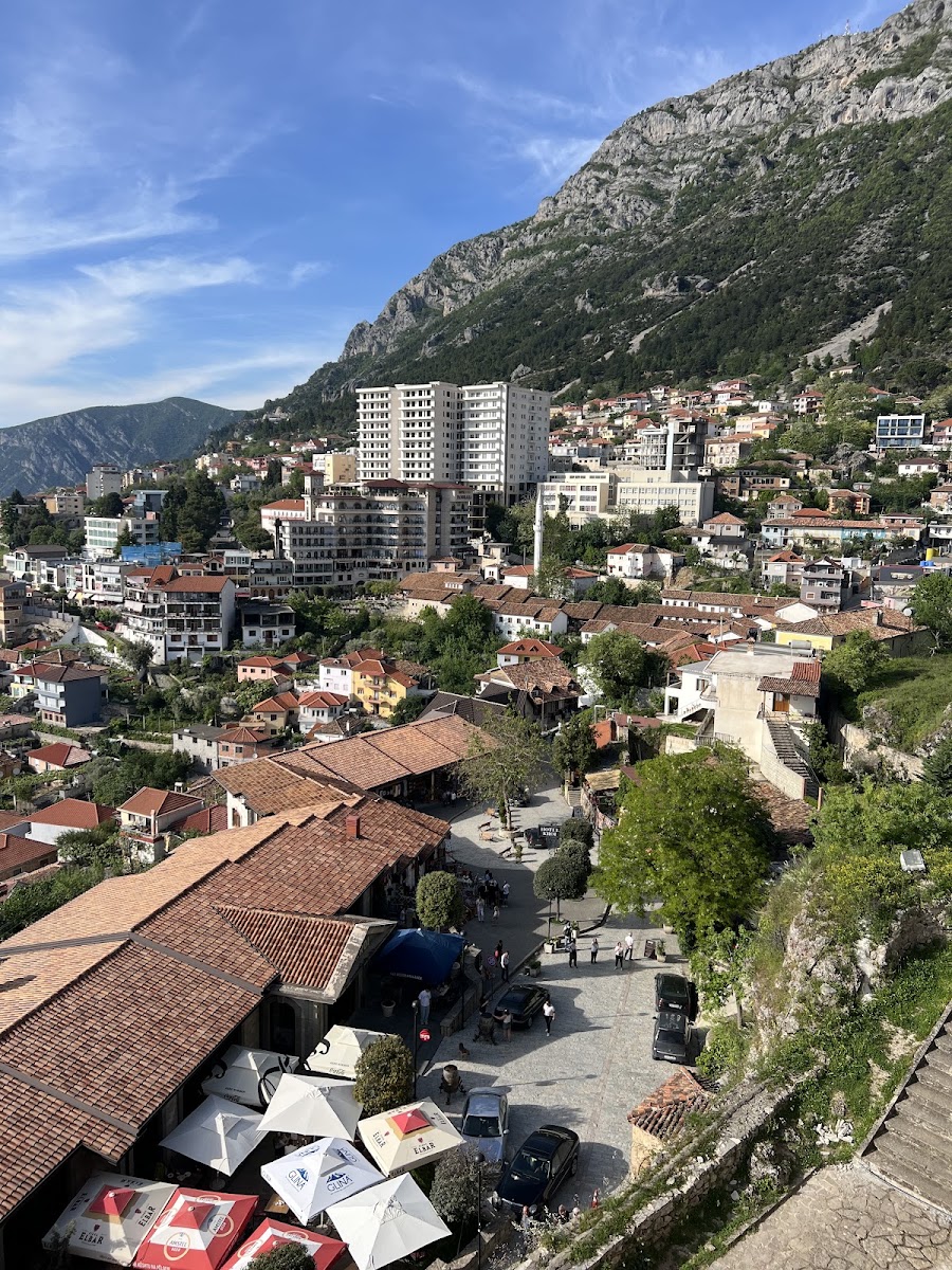 Hotel Kroi, Krujë
