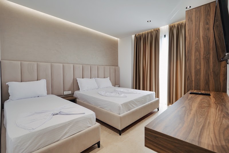 Sunlight Hotel 2
