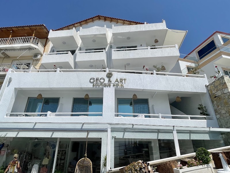 Geo & Art Boutique Hotel Himara 3