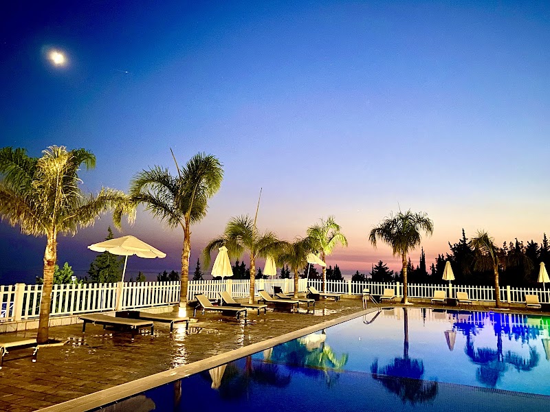 Elysium Hotel Dhërmi 4