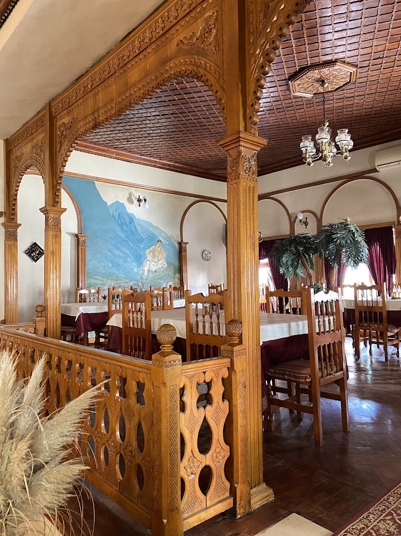 Restaurant FAMILJARI Përmet